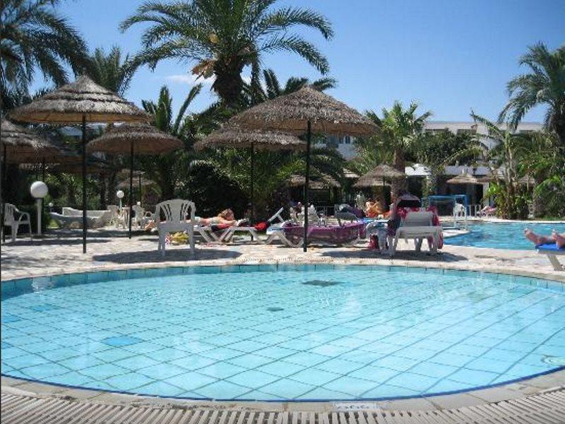 Hotel Saadia Monastir Bagian luar foto